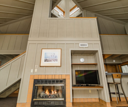 Four bedroom deluxe cabin fireplace