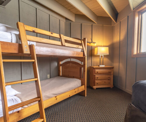 Four bedroom cabin bunk beds